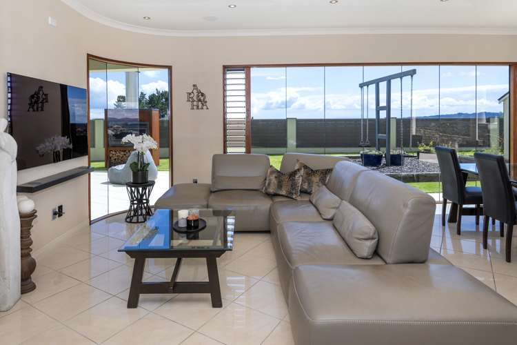 601 Redoubt Road Flat Bush_9