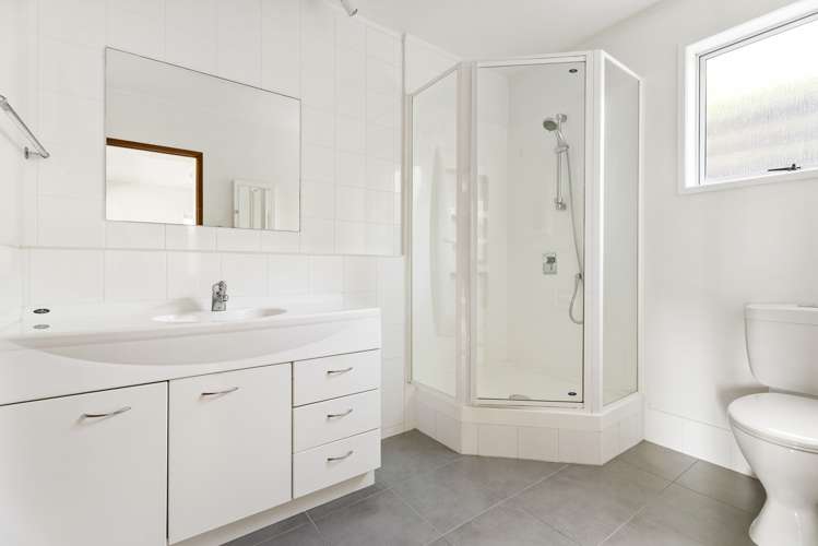 76 Marellen Drive Red Beach_13