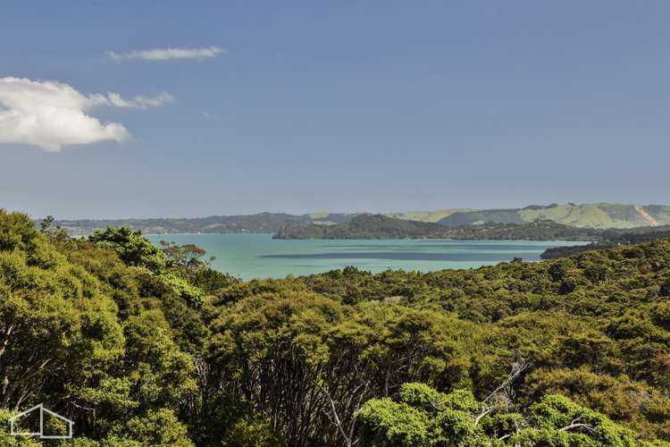 155 Victory Road Laingholm_1