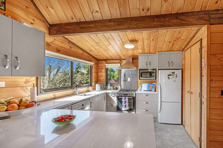 33 Aotea Crescent Gore_13