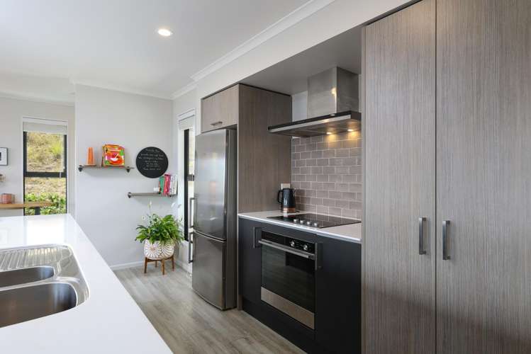 88b Coster Street Stoke_4