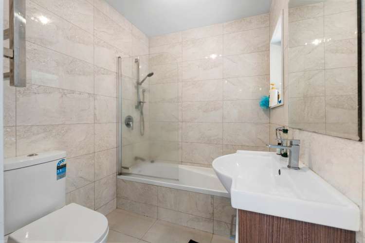 25 Whiteacres Drive Sunnyhills_28