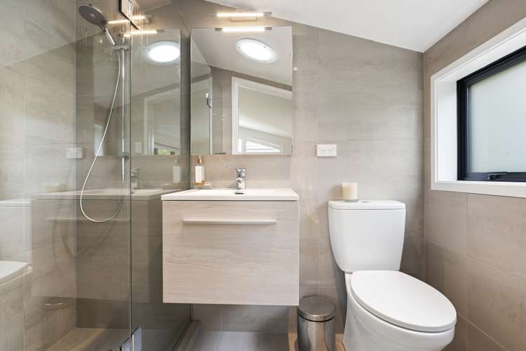 7a Atkinson Road Titirangi_12