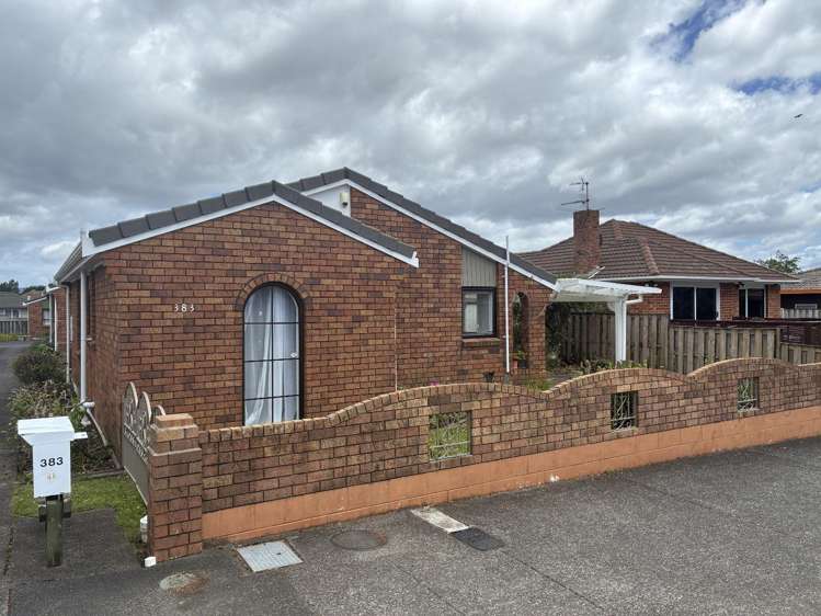 1/383 Blockhouse Bay Road_0