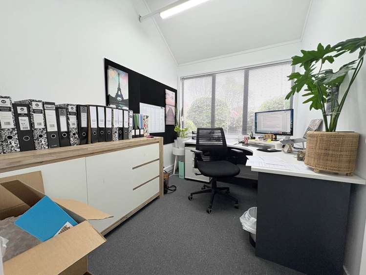 Unit 6/37 Moore Street Howick_5
