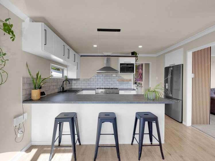 43 Oakfield Crescent Pukete_7