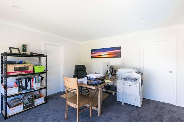 90 Endeavour Drive Whitby_14