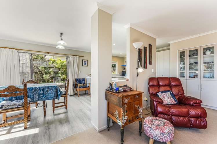 10 Essex Terrace Stoke_7