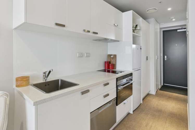 1421/74 Taranaki Street Te Aro_1