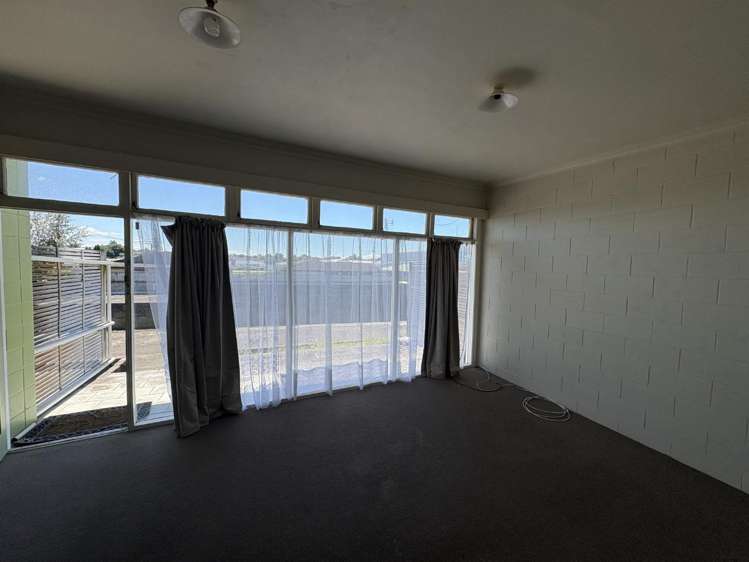 3/30 Bristol Street Levin_2