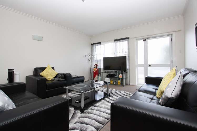 16 Halsey Road Manurewa_7