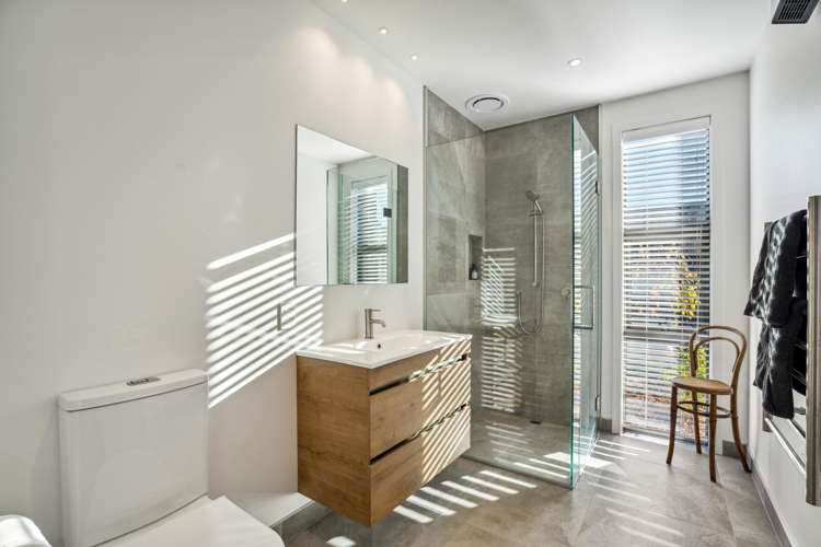 7 Kyeburn Street Wanaka_16