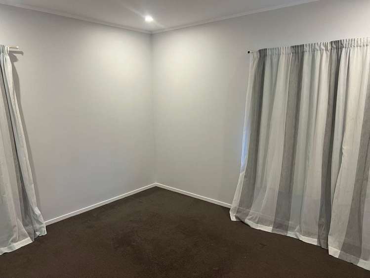62 Vandeleur Avenue Birkdale_8