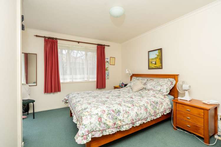 28 Newfield Drive Fairview Downs_8