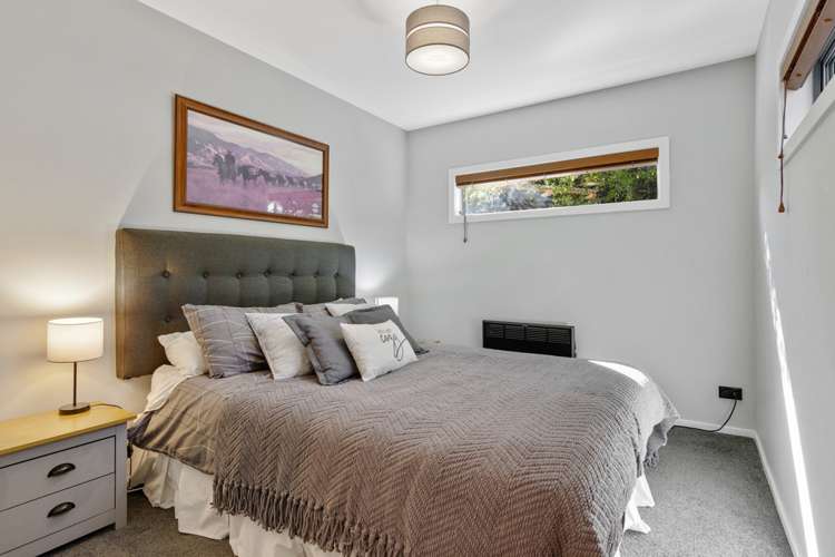 2/27 Au Redfern Terrace Arthurs Point_13