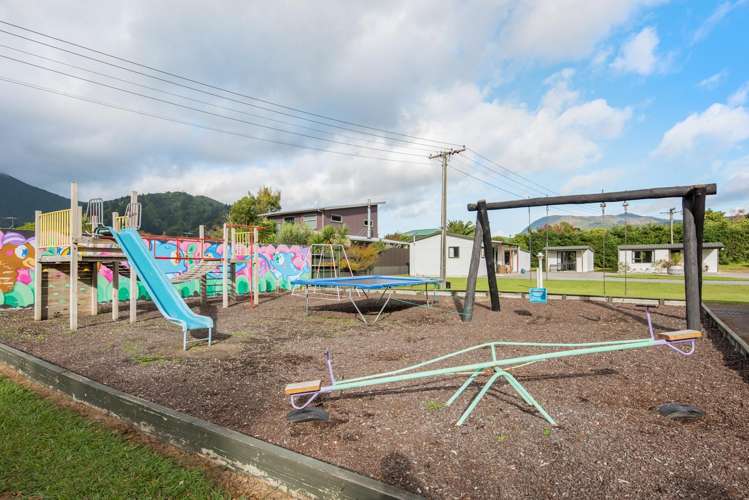 10 Beach Road Picton_23