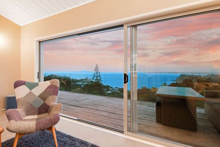 35 Roberts Road Matakatia_24