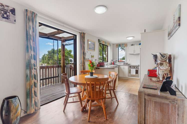 16 View Ridge Drive Ranui_9