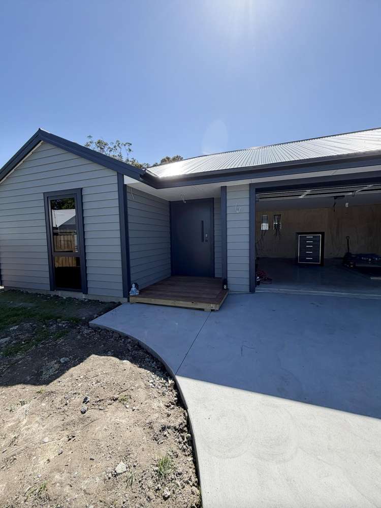 6 Molly Place_1