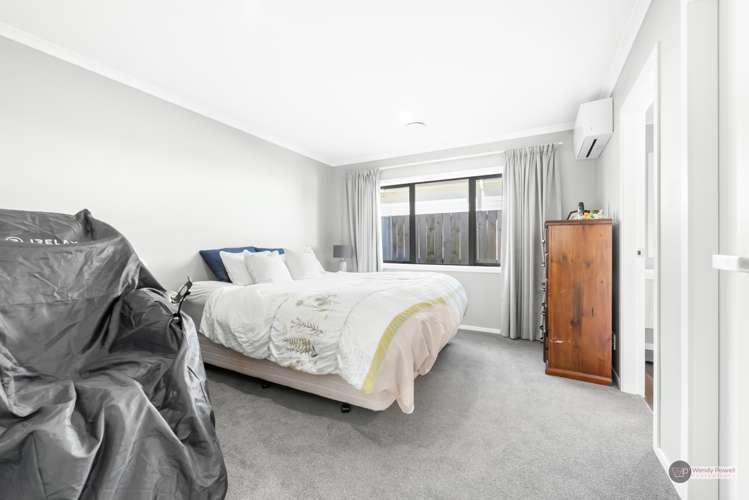 8 Grovedale Square Wainuiomata_17