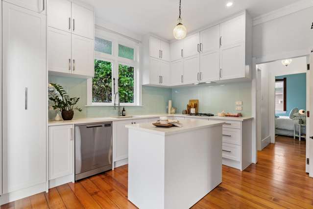 2/13 Alford Street Waterview_2