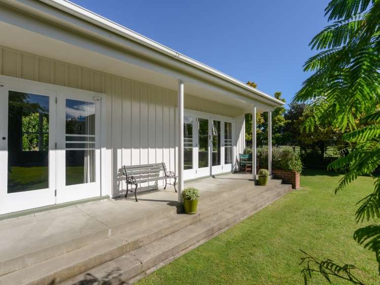 8 Turamoe Road Pakipaki_7