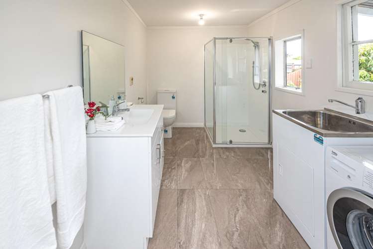 63 Smithfield Road 1230_6