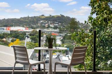 304/1 Turakina Street_4