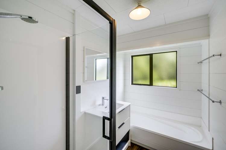 106 Tiakitai Road Waimarama_17