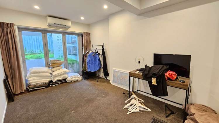 2/19 Westwell Road Belmont_2