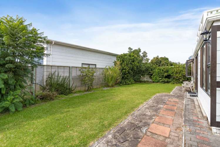 106 Everitt Crescent Whangamata_19