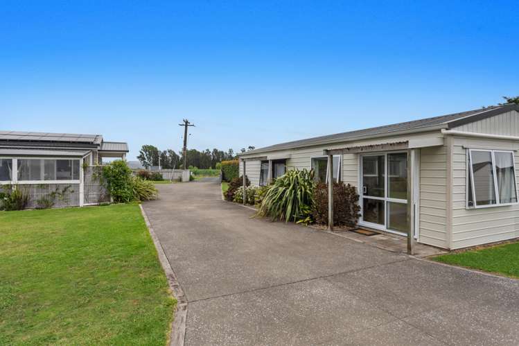 199 Paroa Road Coastlands_30