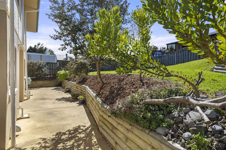 11 Long Street Raglan_59