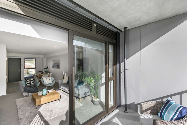 207/4 Bluegrey Avenue Stonefields_9