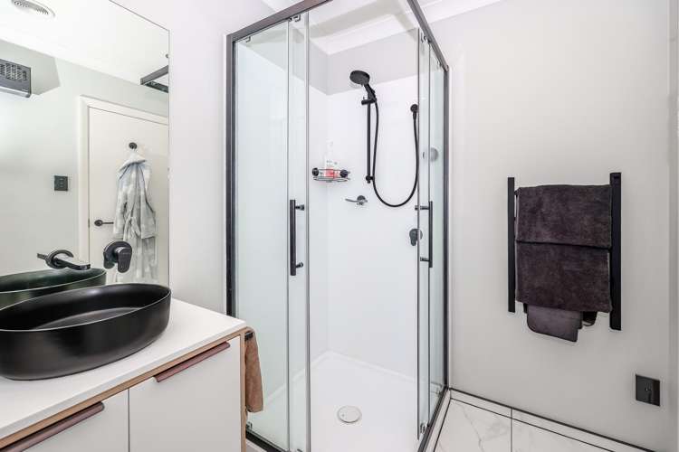 16 Balmain Street Halfway Bush_11