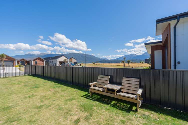 6 Red Deer Place Te Anau_5