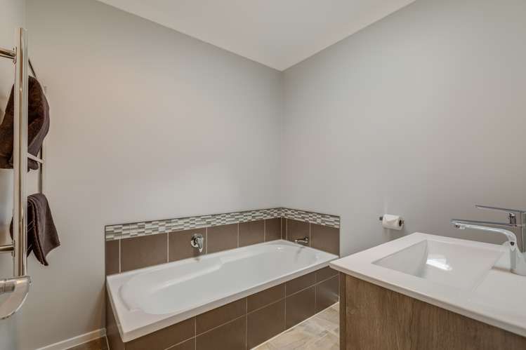 61 Kereru Road Glen Massey_13