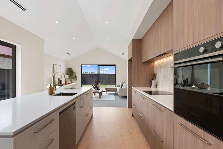 69 Whitehorn Drive Lincoln_10