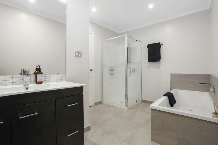 8 Chaffinch Road Hobsonville_12