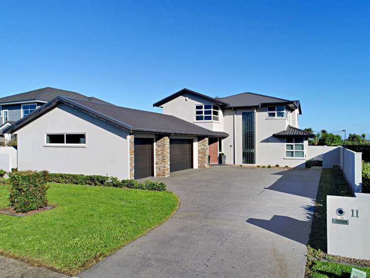 11 Milano Boulevard Karaka_14