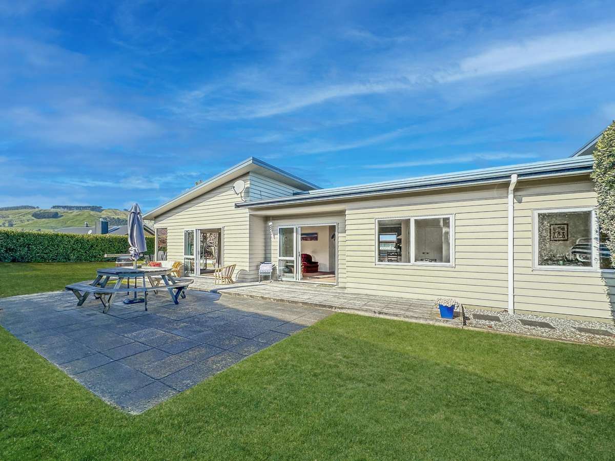 53 Montgomery Crescent_0