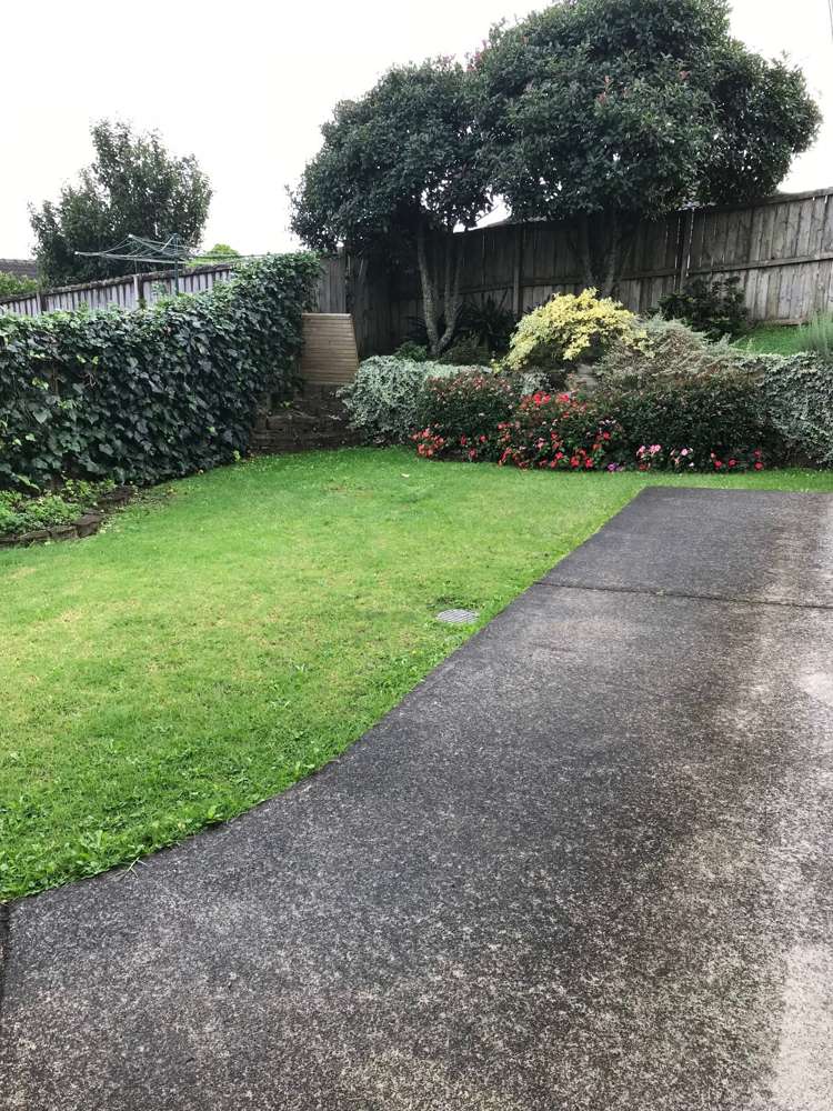 6 Fleetwood Drive Henderson_12