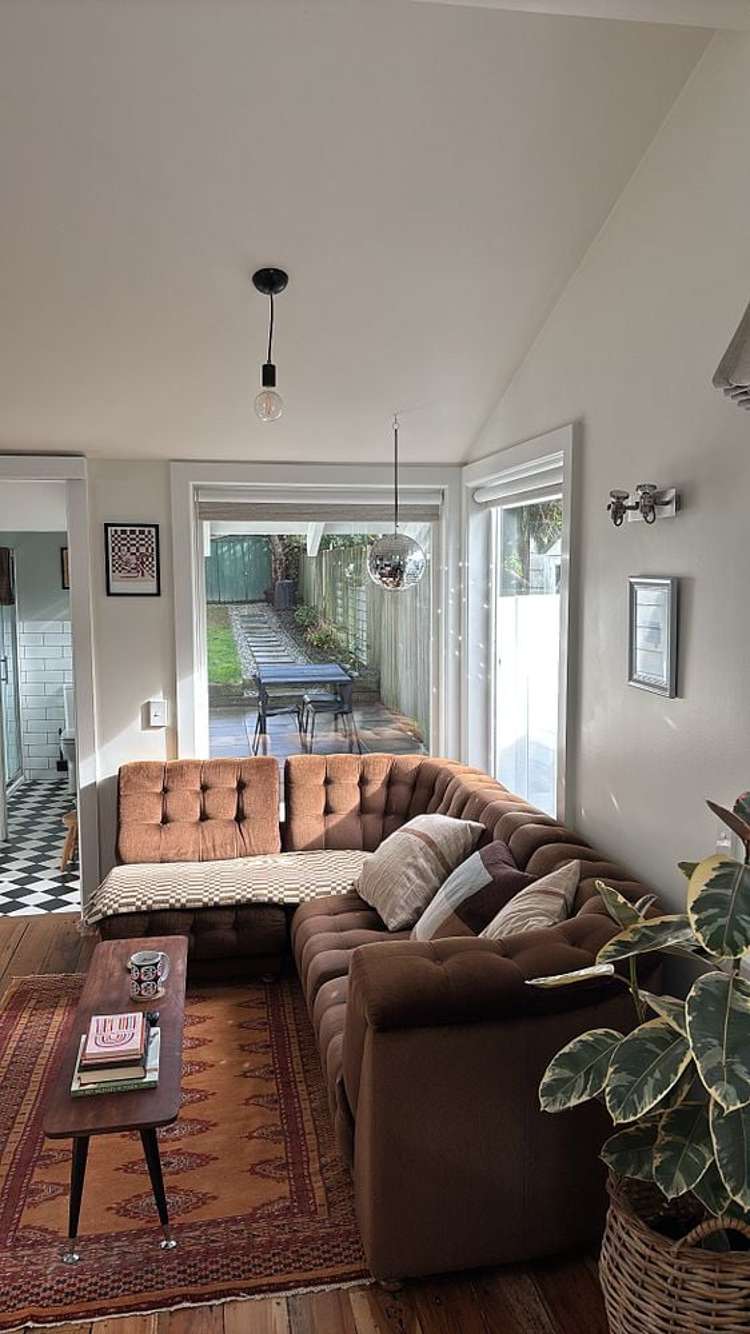 246 Adelaide Road Newtown_3