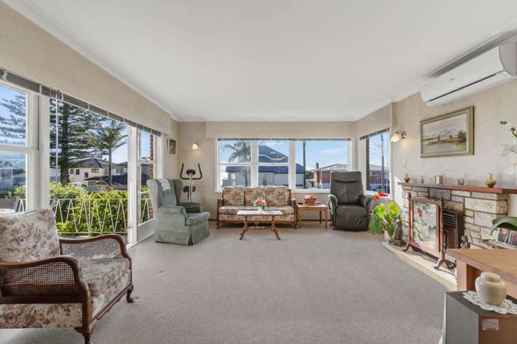 7 Luke Place Eastern Beach_6