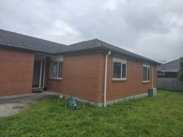 Spacious and modern 4-bedroom house