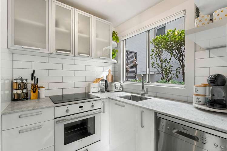 1/20 Central Road Kingsland_13