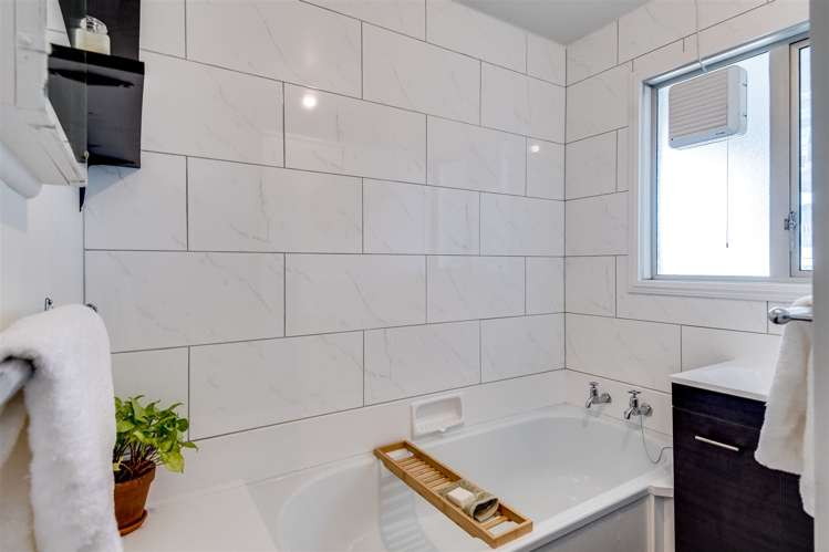 1/8 Lee Road Taradale_7