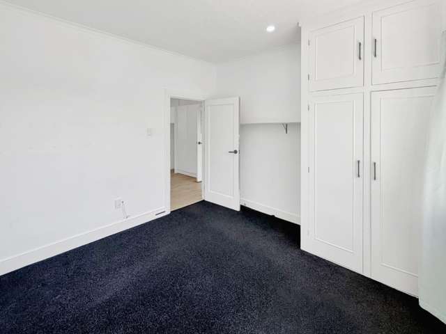 73 Oak Grove 10001_3
