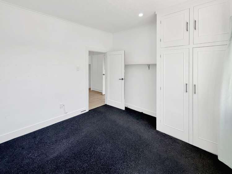 73 Oak Grove 10001_3