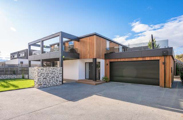 68 Roche Street Wanaka_1